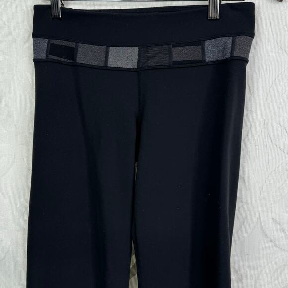Lululemon Groove Crop Black Quilting Winter Reversible Legging Size 6 - Picture 9 of 12
